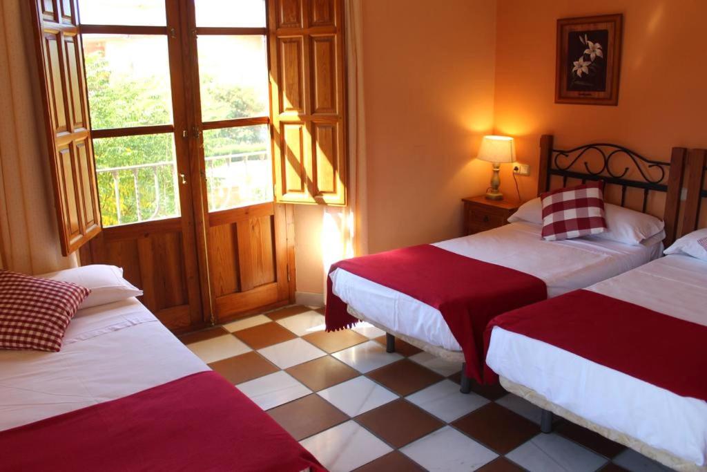 Hotel La Zubia , Granada Ngoại thất bức ảnh